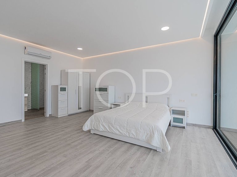 Villa for Sale in El Madroñal, Tenerife 16