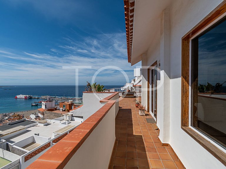 Apartment for Sale in Los Cristianos, Tenerife 30