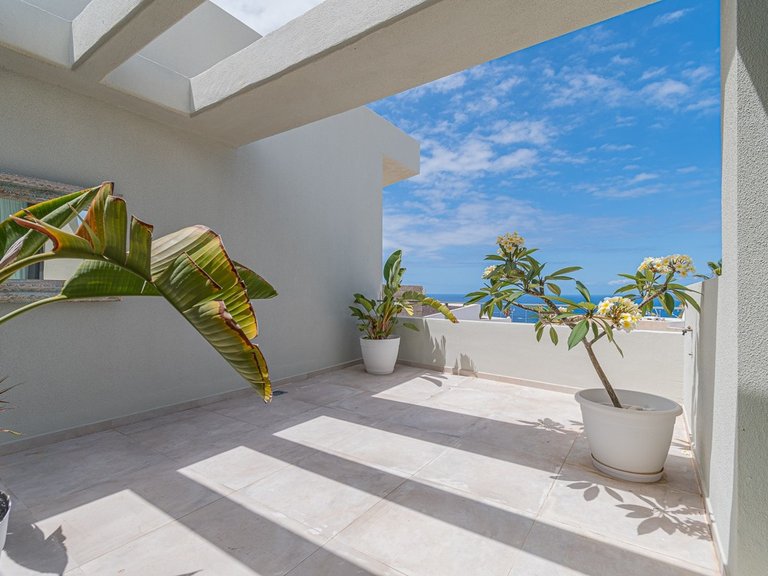 Town House for Sale in Golf Costa Adeje, Tenerife 16