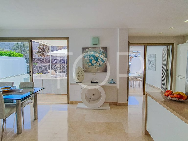 Apartment for Sale in La Caleta, Tenerife 5