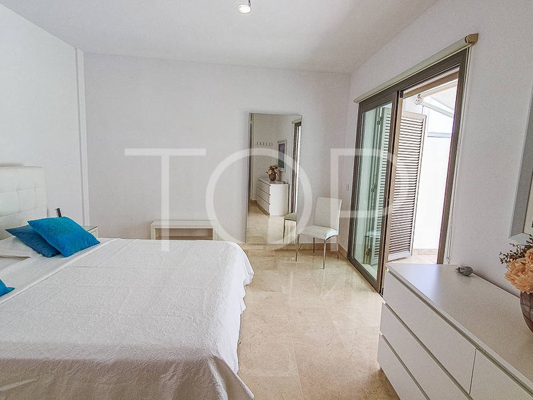 Apartment for Sale in La Caleta, Tenerife 12