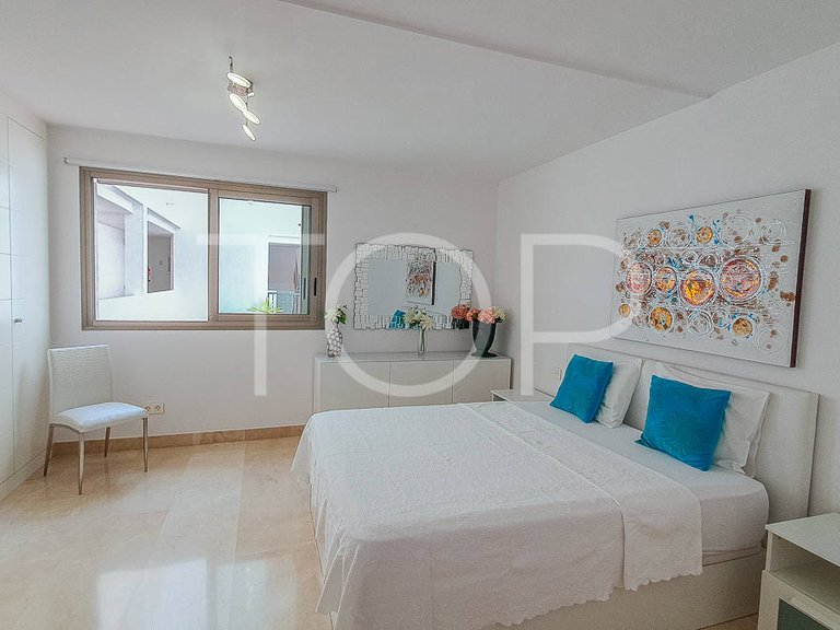 Apartment for Sale in La Caleta, Tenerife 16