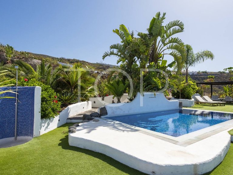 Town House for Sale in Guía De Isora, Tenerife 7
