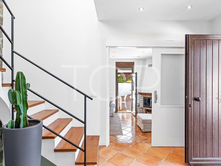 Town House for Sale in Guía De Isora, Tenerife 11