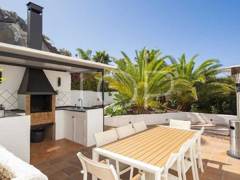 Town House for Sale in Guía De Isora, Tenerife 10