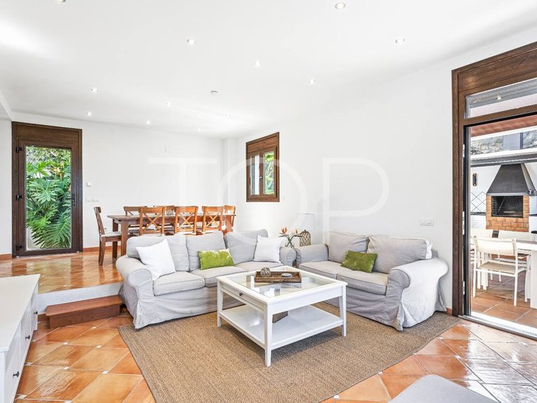 Town House for Sale in Guía De Isora, Tenerife 14