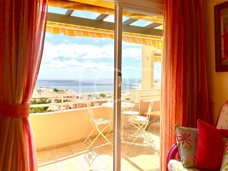 Apartment for Sale in La Caleta, Tenerife 6