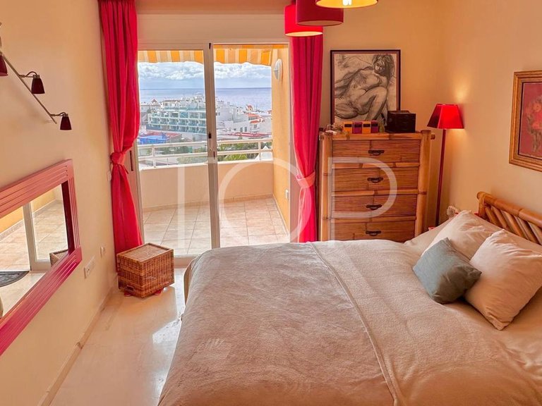 Apartment for Sale in La Caleta, Tenerife 12