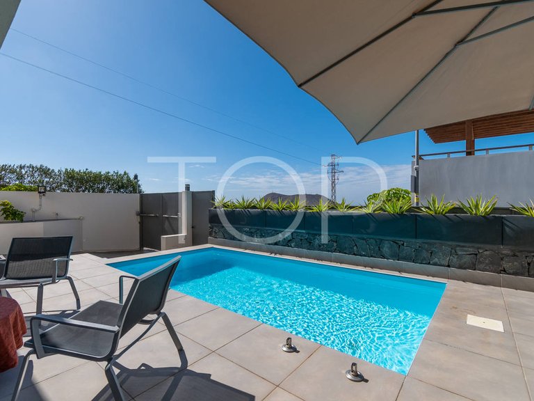 Villa for Sale in Chayofa, Tenerife 2