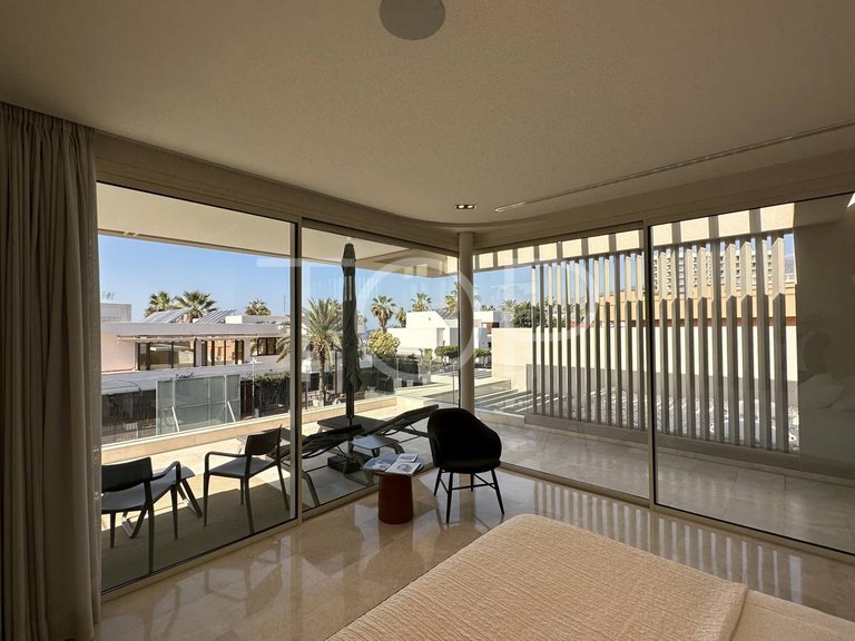 Villa for Sale in Playa De Las Américas, Tenerife 6