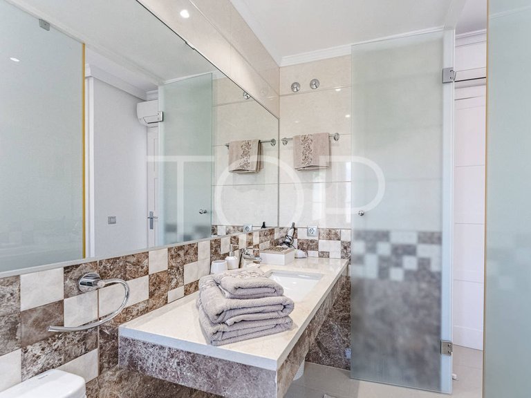 Town House for Sale in La Caleta, Tenerife 34