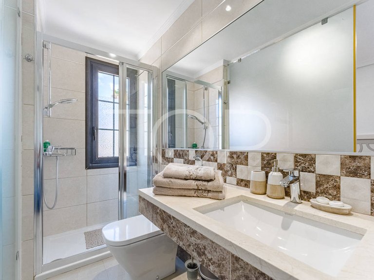 Town House for Sale in La Caleta, Tenerife 33