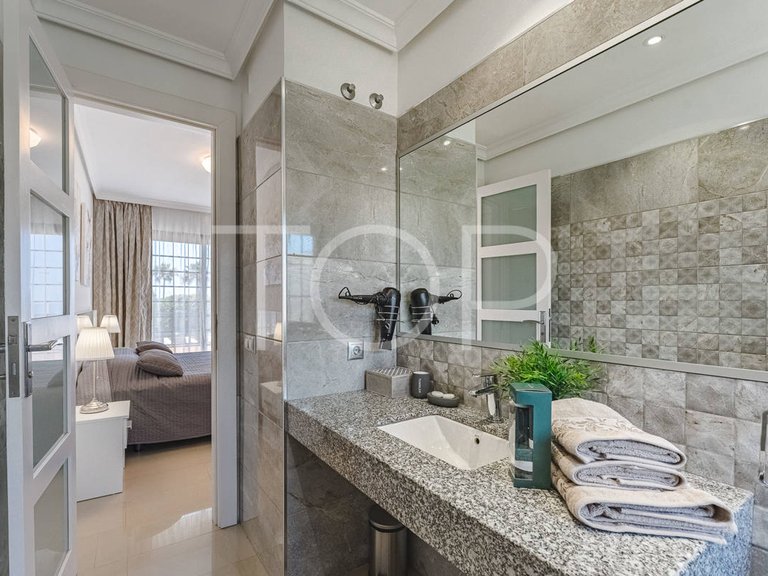 Town House for Sale in La Caleta, Tenerife 27