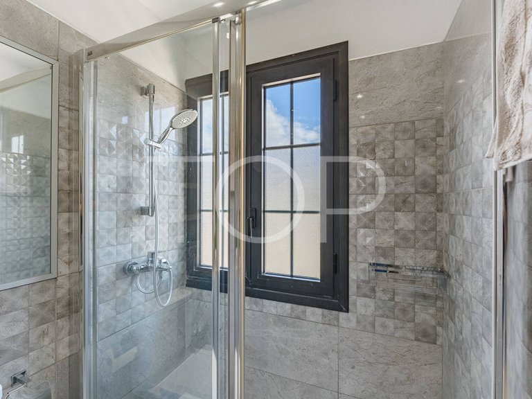 Town House for Sale in La Caleta, Tenerife 28