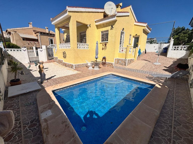 Villa for Sale in Ciudad Quesada, Alicante, 23