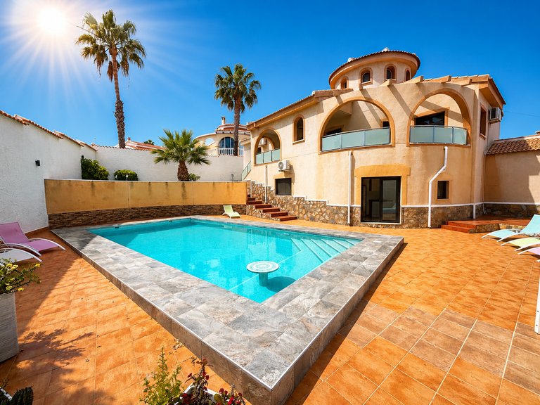 Villa for Sale in Ciudad Quesada, Alicante, 1