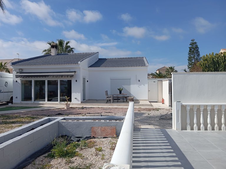 Villa for Sale in Lomas De Cabo Roig, Alicante, 48