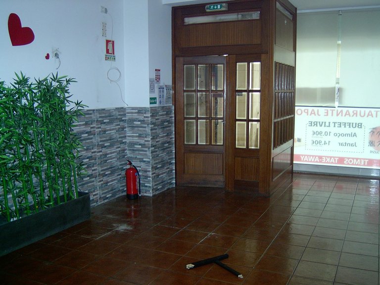 Commercial for Sale in Águas Santas, Porto 2