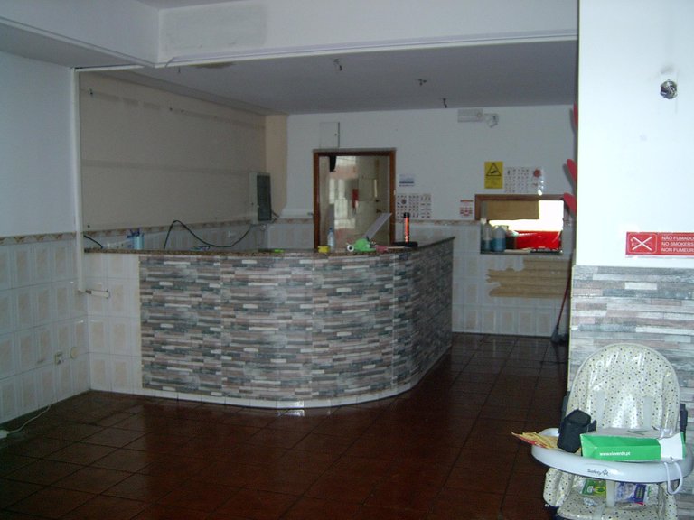 Commercial for Sale in Águas Santas, Porto 3