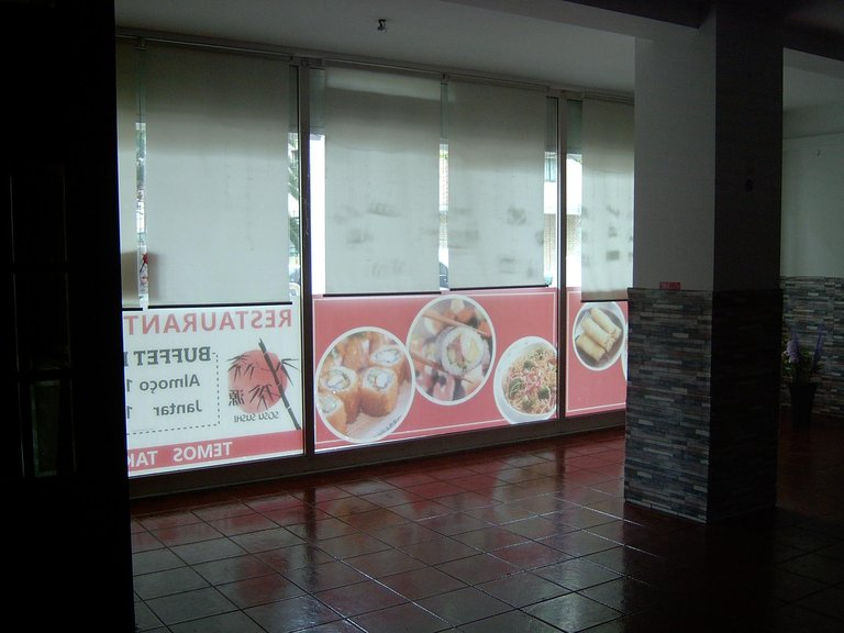 Commercial for Sale in Águas Santas, Porto 7