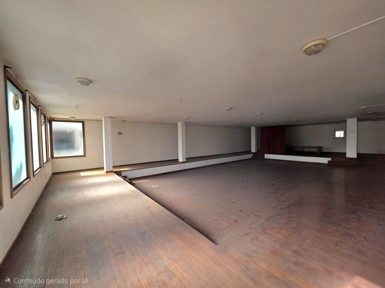 Commercial for Sale in Campanhã, Porto 6