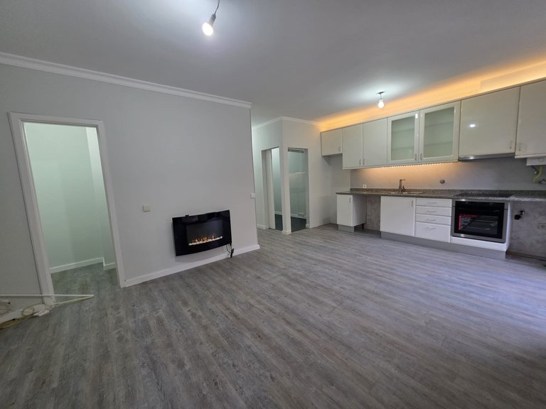 Apartment for Sale in Matosinhos, Porto 4