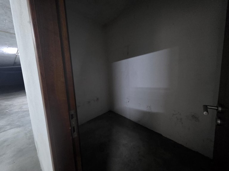 Garage for Sale in Valença, Cristelo Covo E Arão, Viana Do Castelo 9