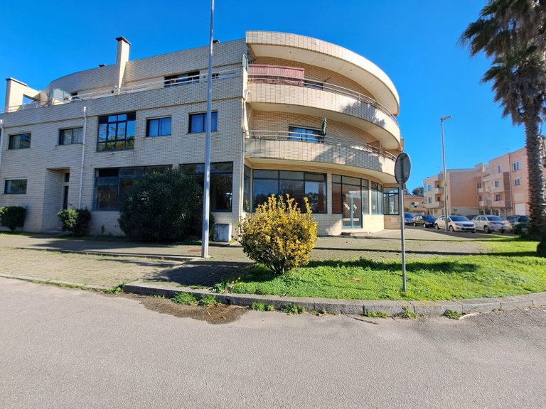 Commercial for Sale in Madalena, Porto 20