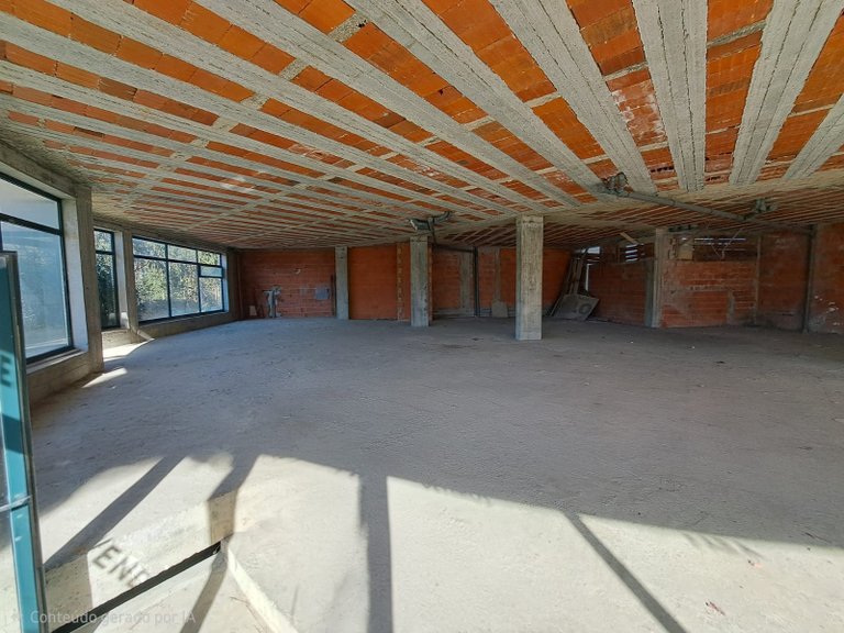Commercial for Sale in Madalena, Porto 7