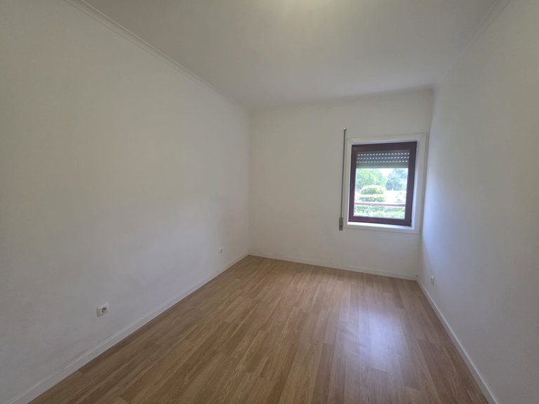 Apartment for Rent in Águas Santas, Porto 12
