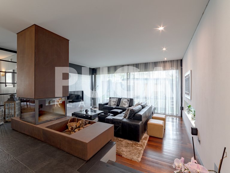 Town House for Sale in Valadares, Porto 4