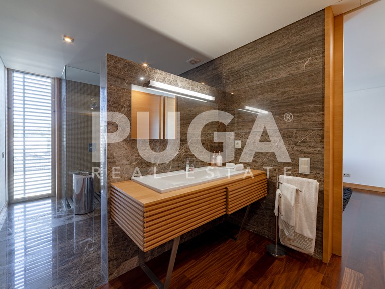 Town House for Sale in Valadares, Porto 17