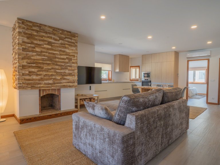 Town House for Sale in São Felix Da Marinha, Porto 3