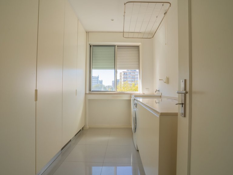 Apartment for Sale in Bonfim, Porto 25
