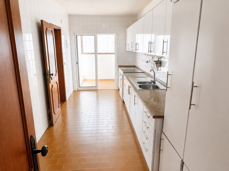 Apartment for Sale in Anta, Aveiro 6