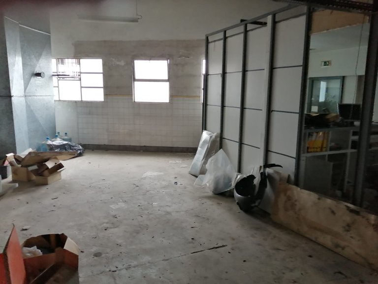 Commercial for Rent in Paranhos, Porto 13