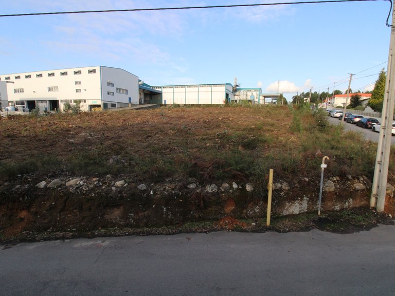 Industrial Land for Sale in Avintes, Porto 3