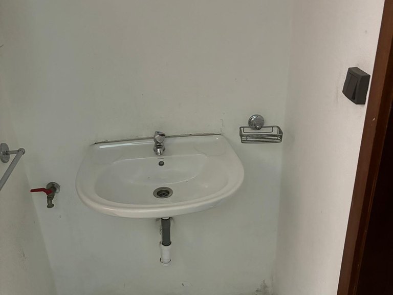Commercial for Rent in Castêlo Da Maia, Porto 22