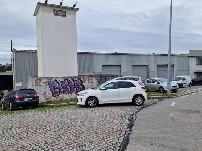Commercial for Rent in Vila Nova Da Telha, Porto 5