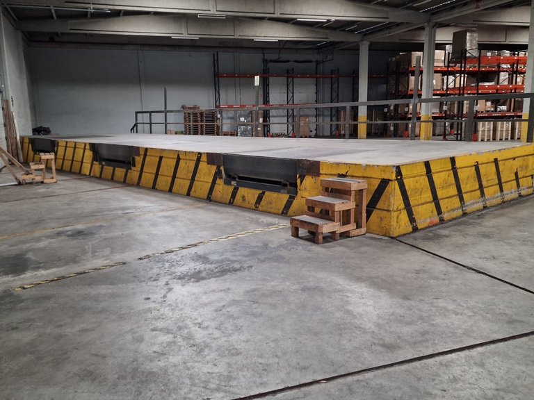 Commercial for Rent in Vila Nova Da Telha, Porto 12