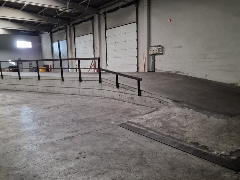 Commercial for Rent in Vila Nova Da Telha, Porto 15