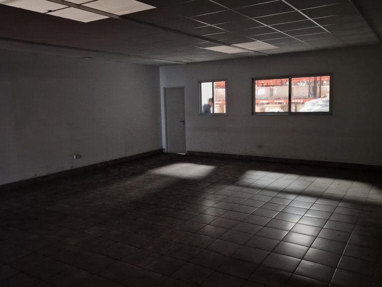 Commercial for Rent in Vila Nova Da Telha, Porto 23