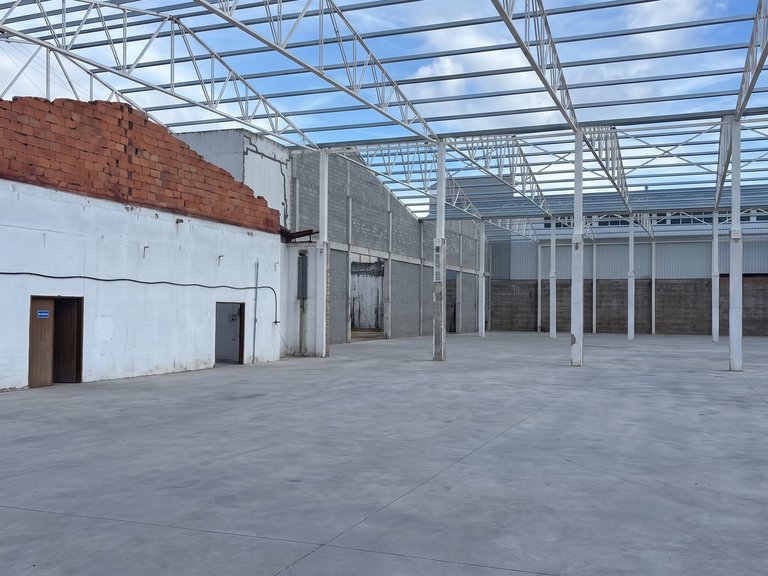 Commercial for Rent in Bougado (são Martinho E Santiago), Porto 5