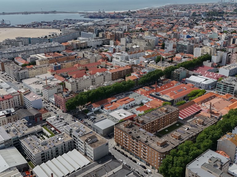 Commercial for Rent in Matosinhos, Porto 27