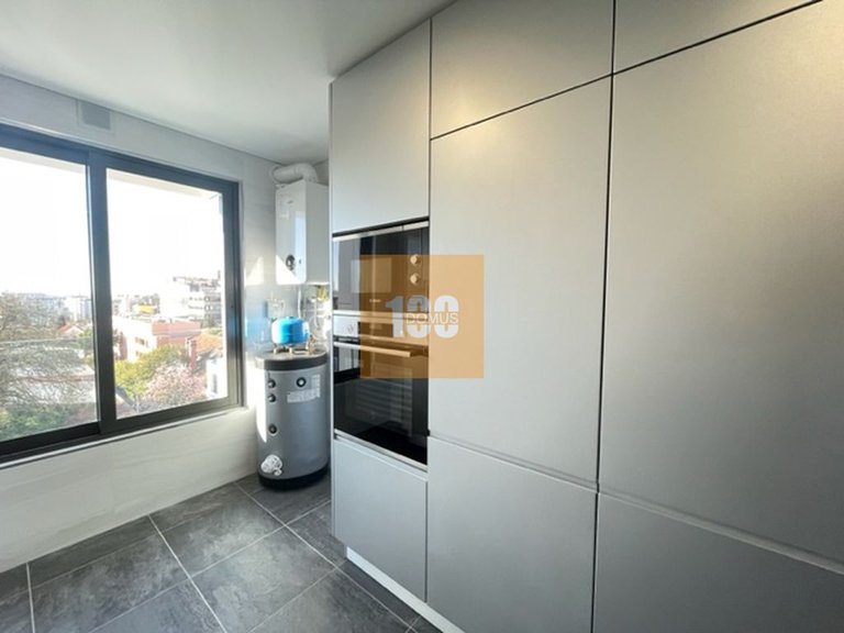 Apartment for Sale in Cedofeita, Santo Ildefonso, Sé, Miragaia, São Nicolau E Vitória, Porto 10