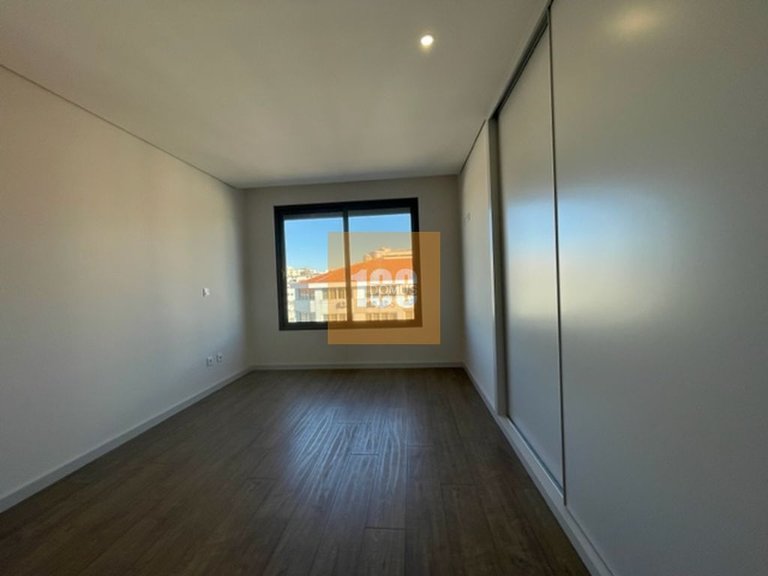 Apartment for Sale in Cedofeita, Santo Ildefonso, Sé, Miragaia, São Nicolau E Vitória, Porto 23