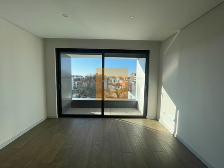 Apartment for Sale in Cedofeita, Santo Ildefonso, Sé, Miragaia, São Nicolau E Vitória, Porto 3