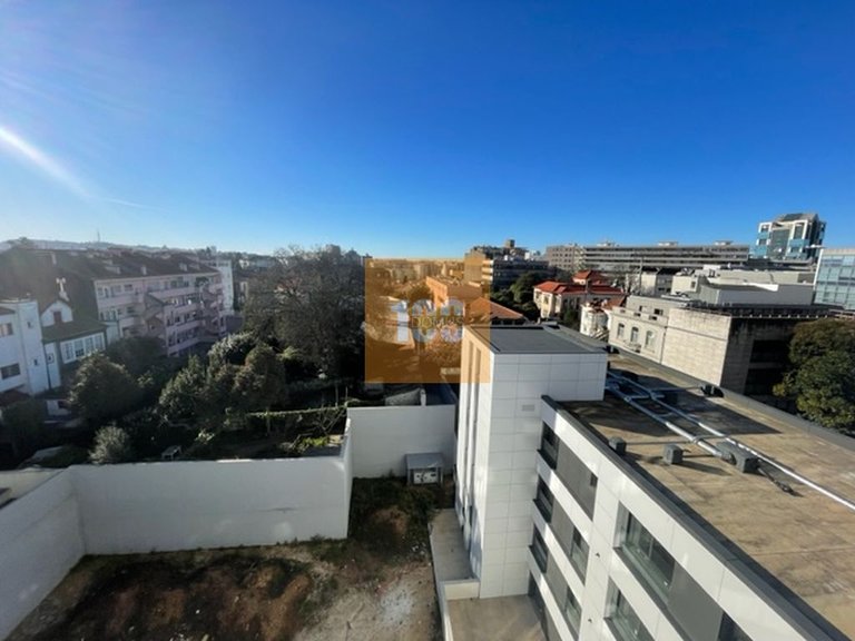 Apartment for Sale in Cedofeita, Santo Ildefonso, Sé, Miragaia, São Nicolau E Vitória, Porto 2