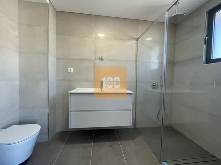Apartment for Sale in Cedofeita, Santo Ildefonso, Sé, Miragaia, São Nicolau E Vitória, Porto 25