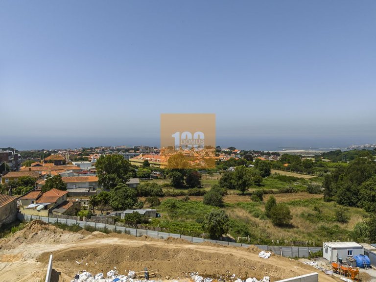 Apartment for Sale in Canidelo, Porto 2